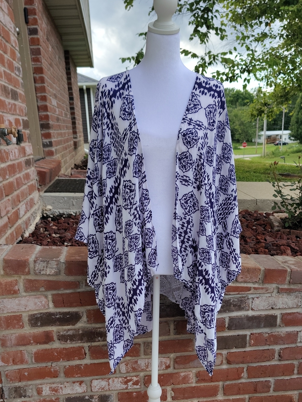 Elan Rayon Batik Open Front Lightweight Oversized Cardigan One Size Bohemian